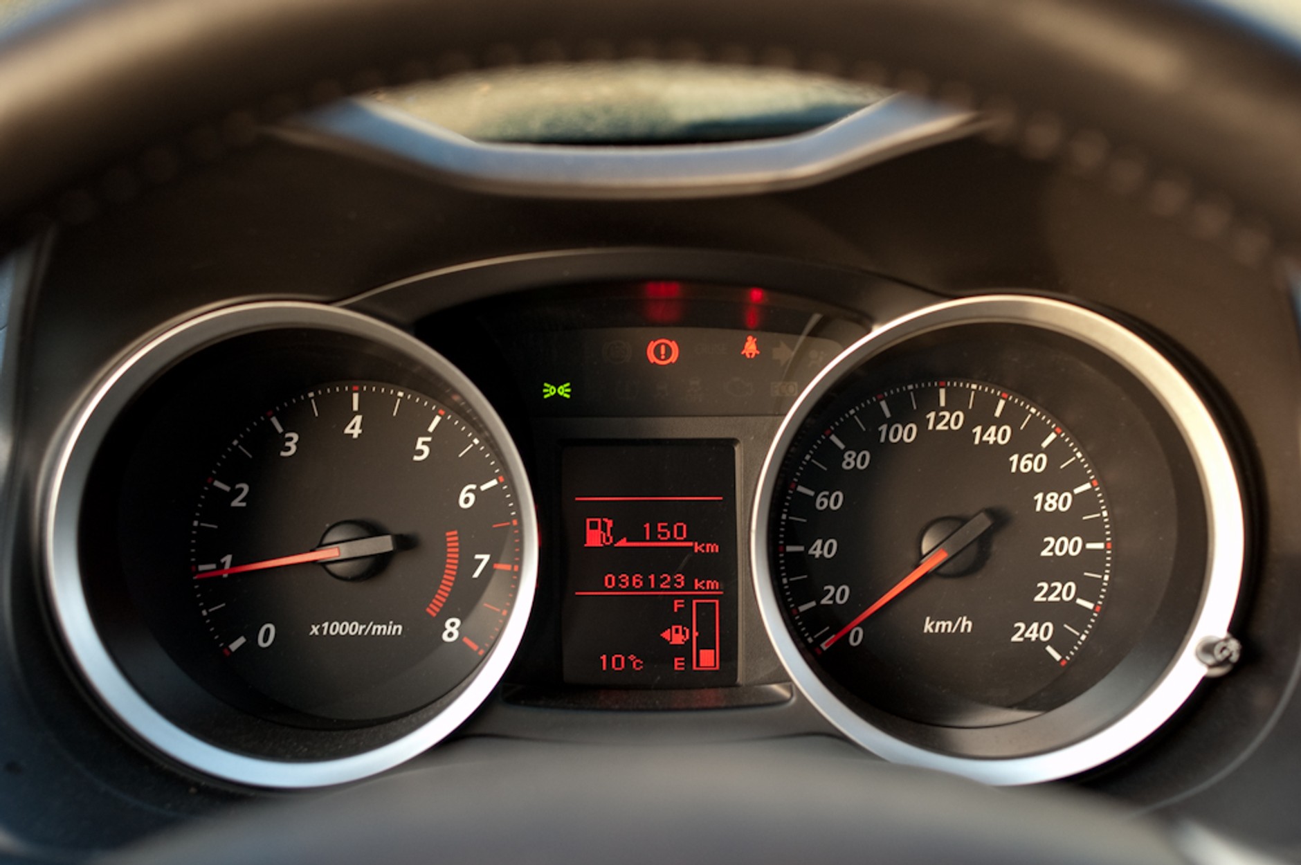 Mitsubishi Lancer Sportback vs Lancer EVO VI