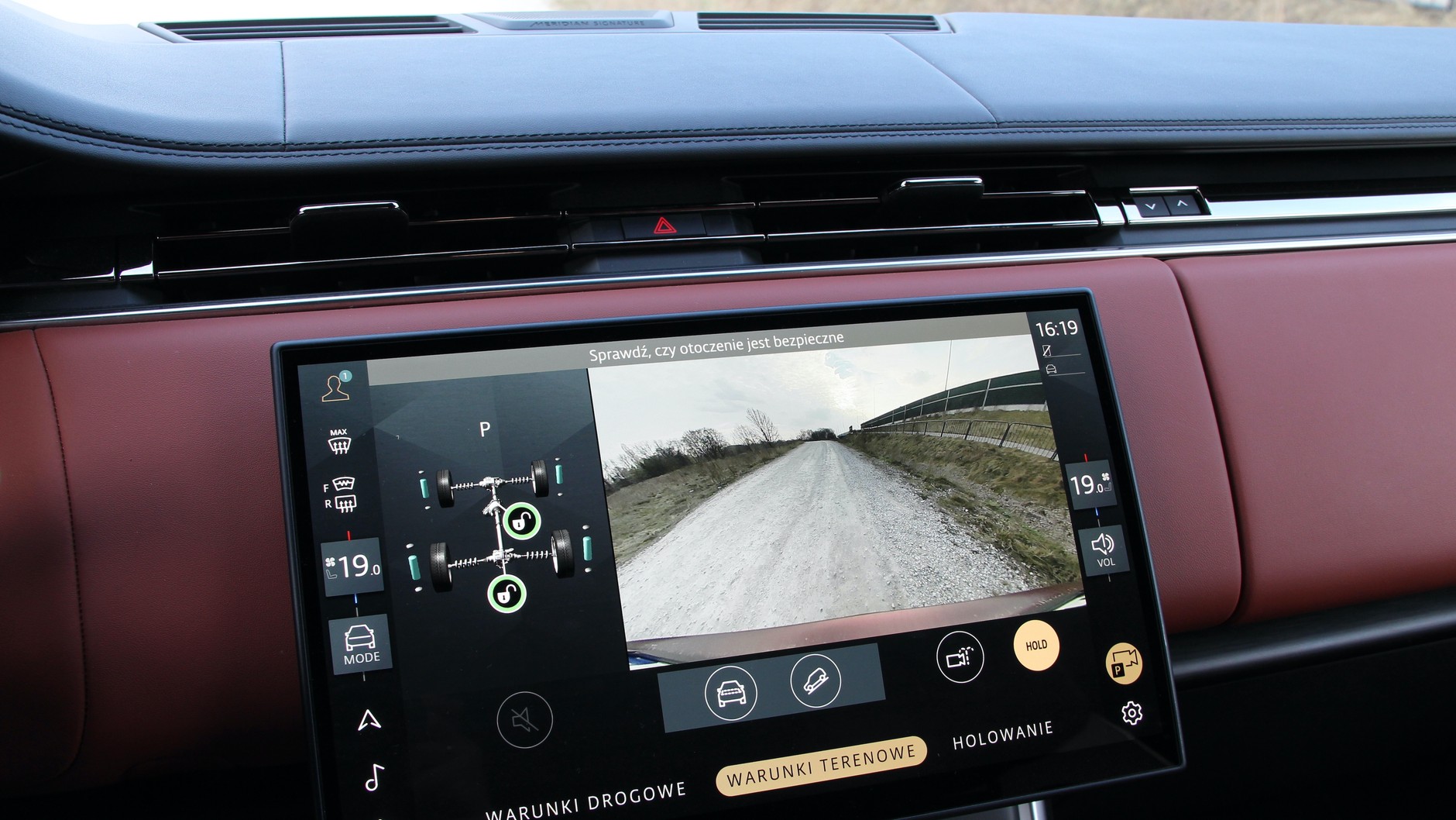 Range Rover 4.4 V8 SV LWB