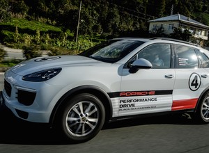 Porsche Cayenne na Kaukazie