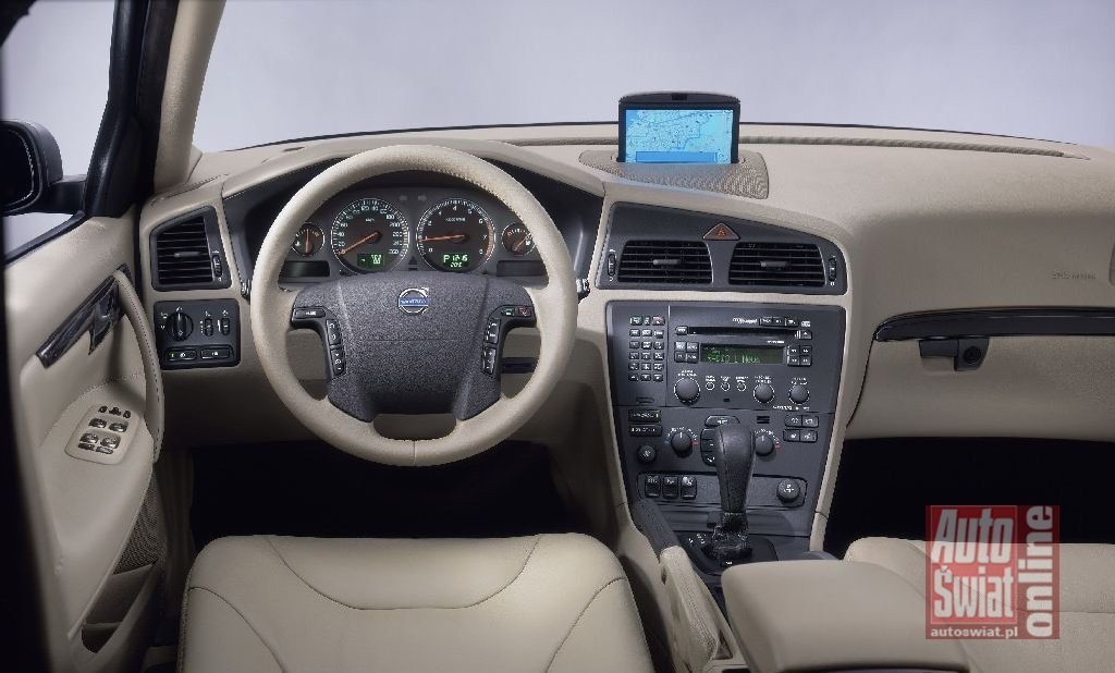 Volvo XC70