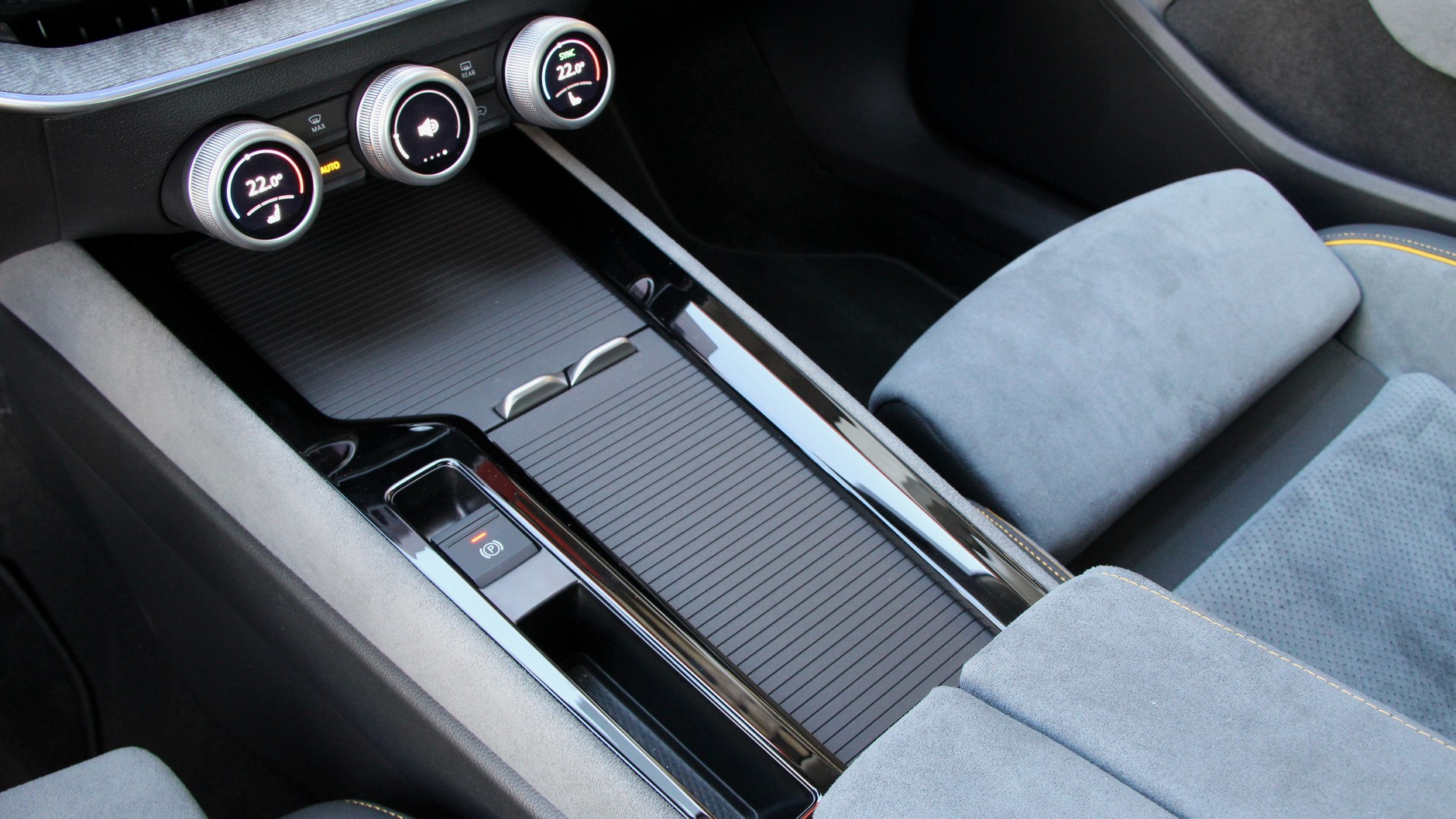 Skoda Superb 1.5 TSI m-HEV Selection