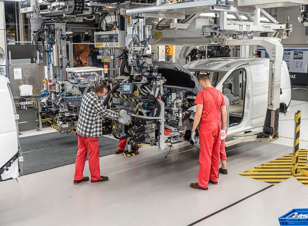 Volkswagen odsłania kulisy produkcji nowych aut w Polsce. Kiedyś powstawały tam Tarpany