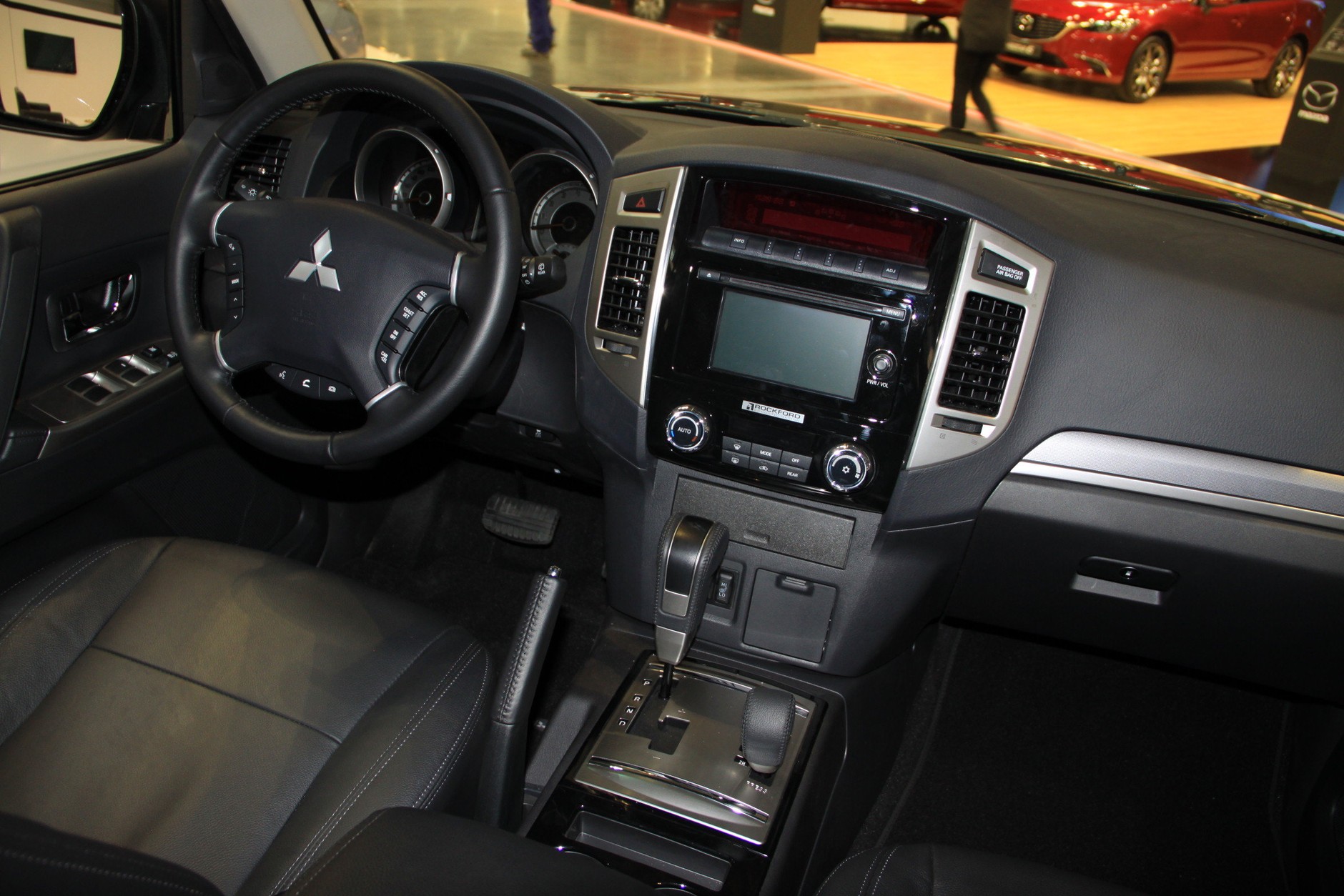 Mitsubishi Pajero (Poznań 2015)