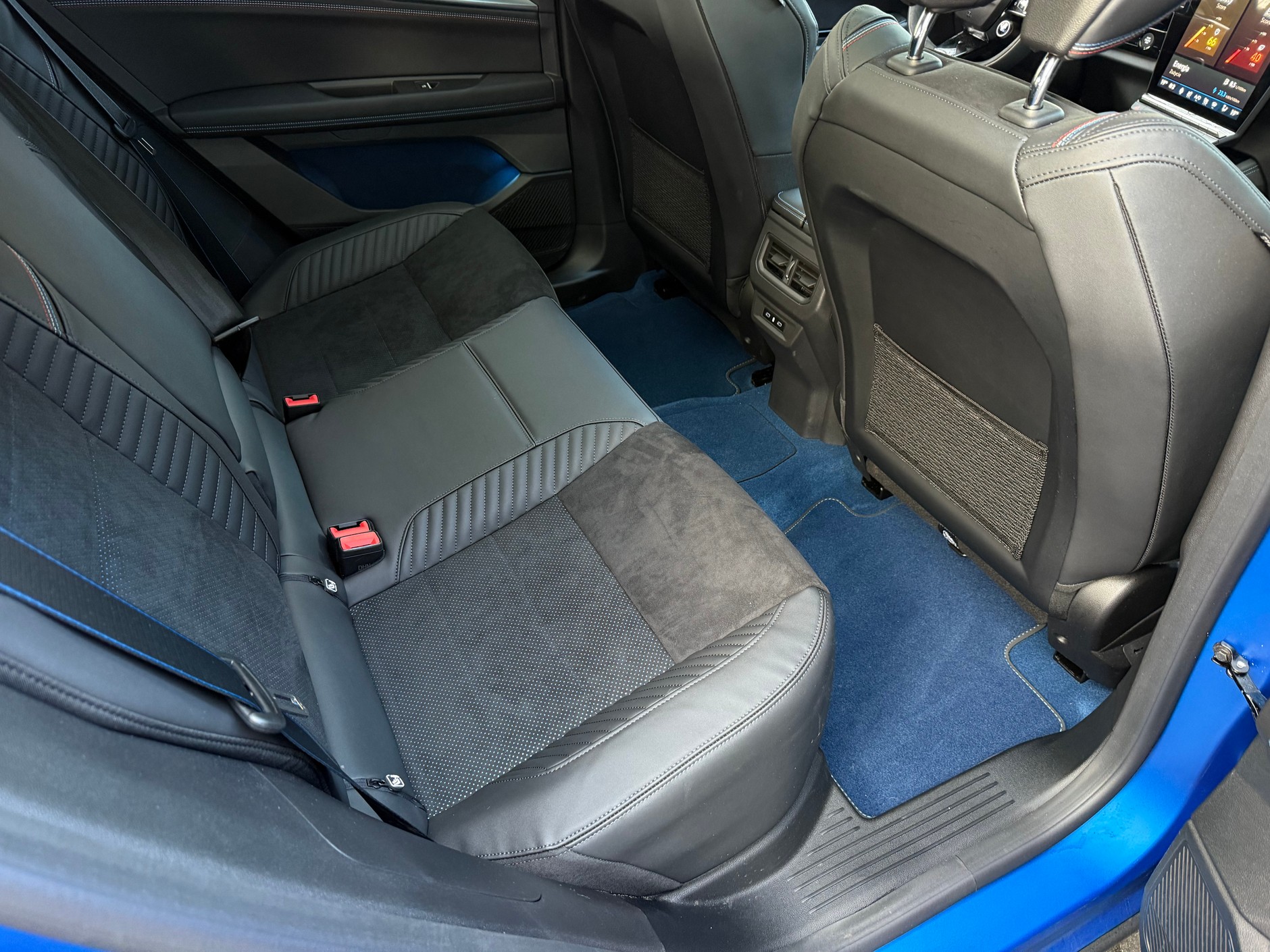 Renault Rafale atelier Alpine e-Tech 4x4 300