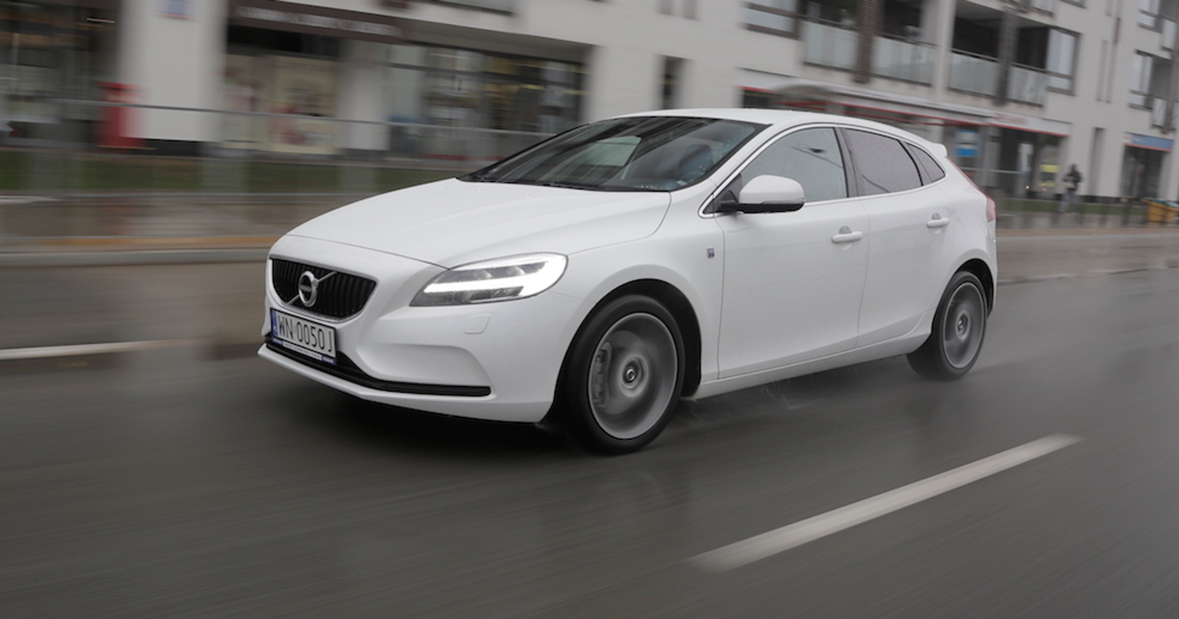 Volvo V40 D3