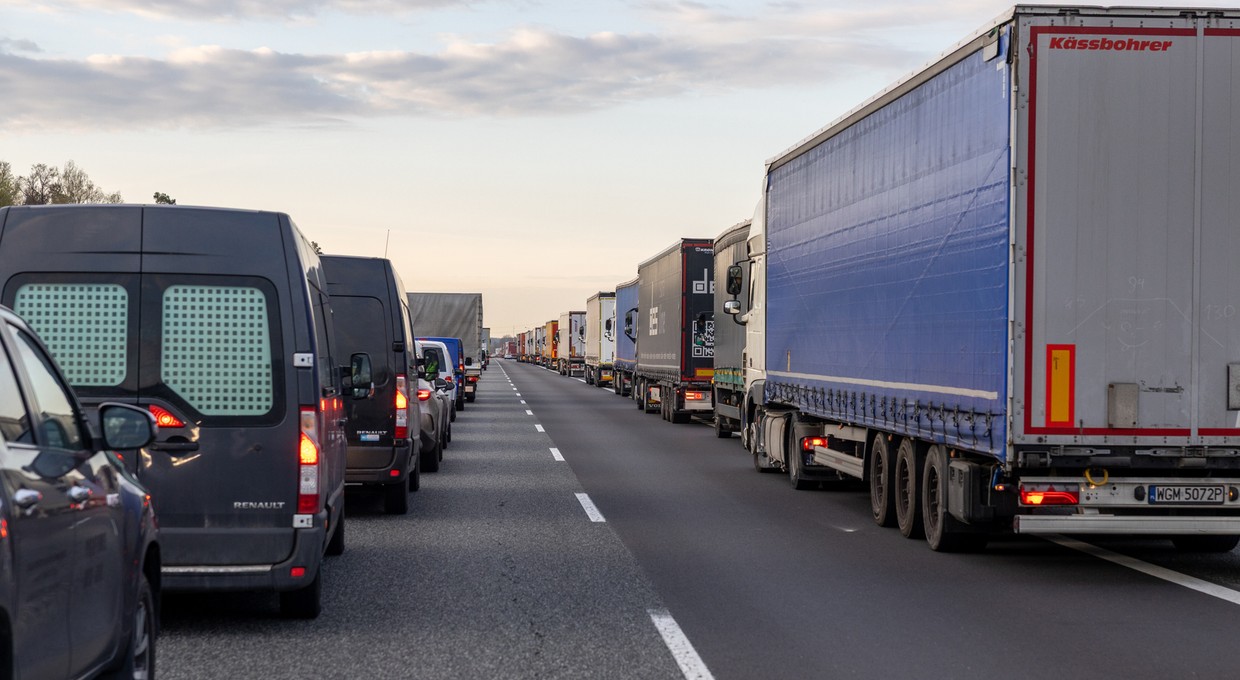 Nie wszyscy znają regułę prawej dłoni. Nieprzestrzeganie jej grozi konsekwencjami