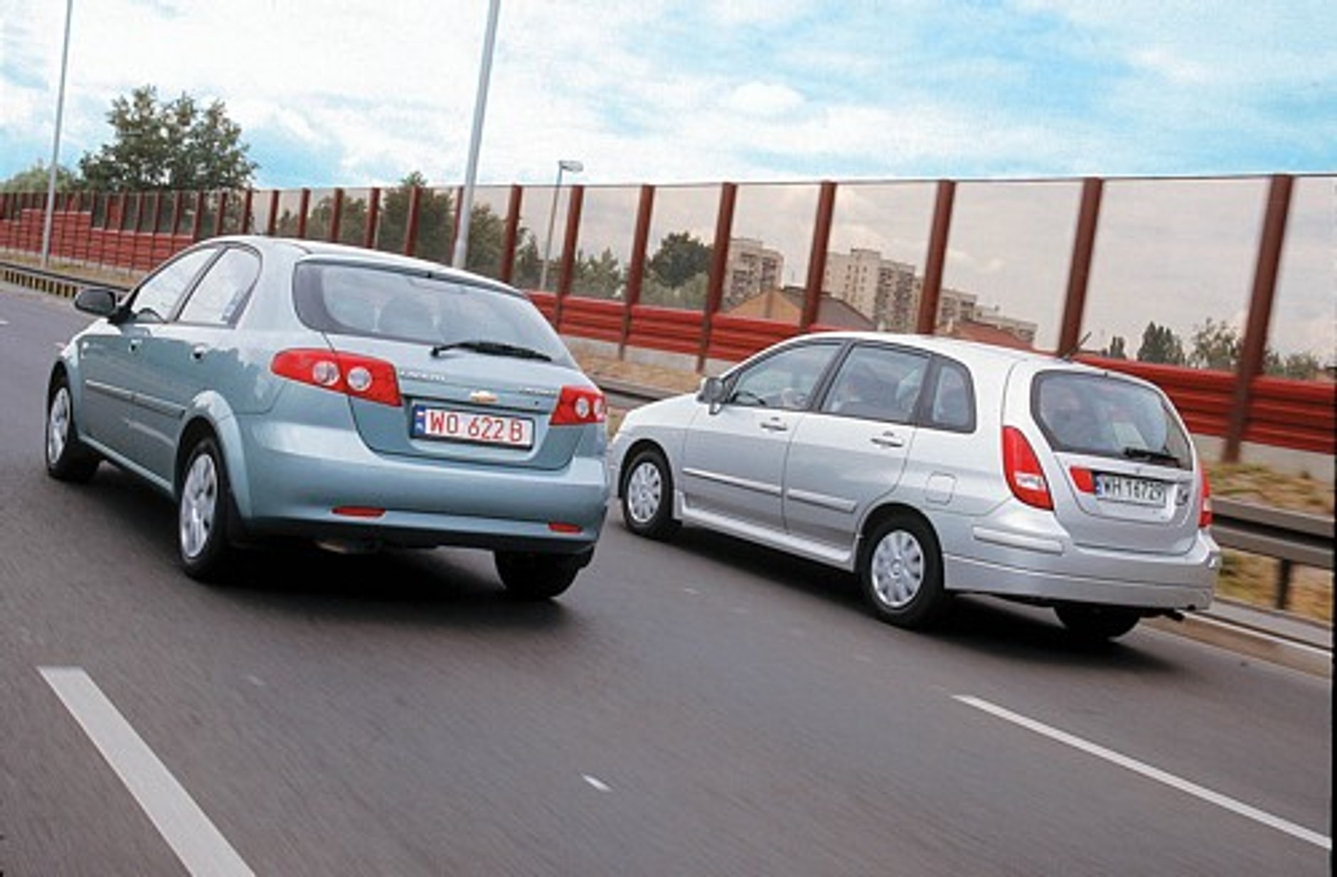 Azjatyckie kompakty w natarciu