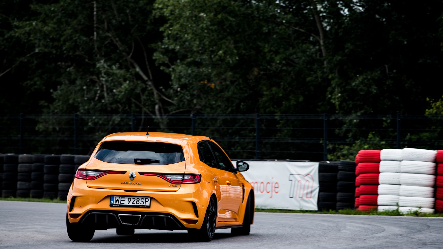 Toyota GT86 vs Renault Megane RS
