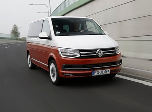 Volkswagen T6 Multivan Generation Six - wygoda dla 7 osób