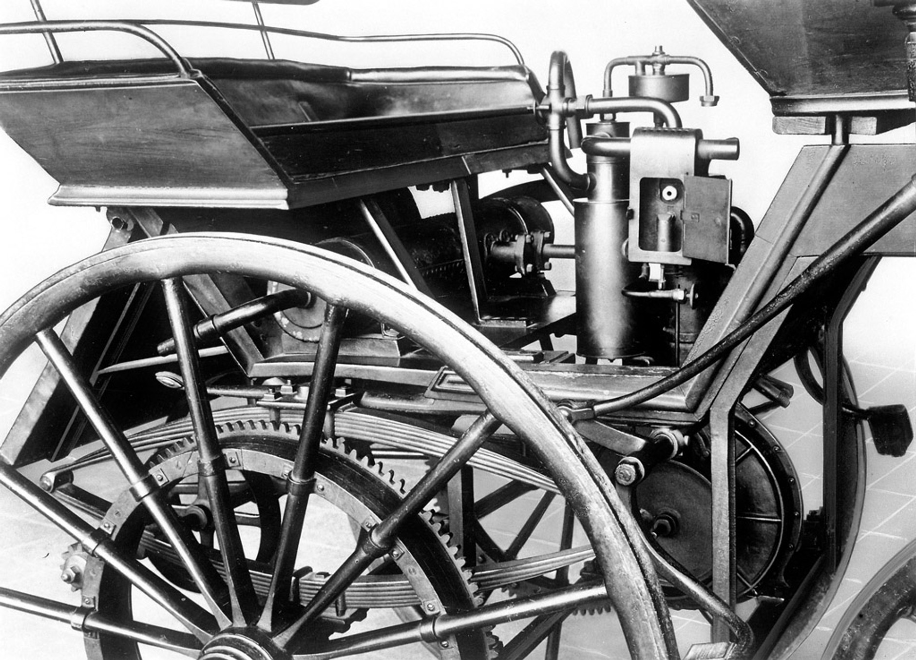 Pierwszy samochód świata