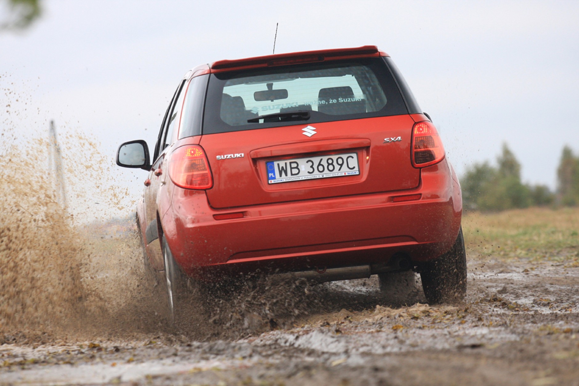 Suzuki SX4 1.6 - Nie za duża niby-terenówka