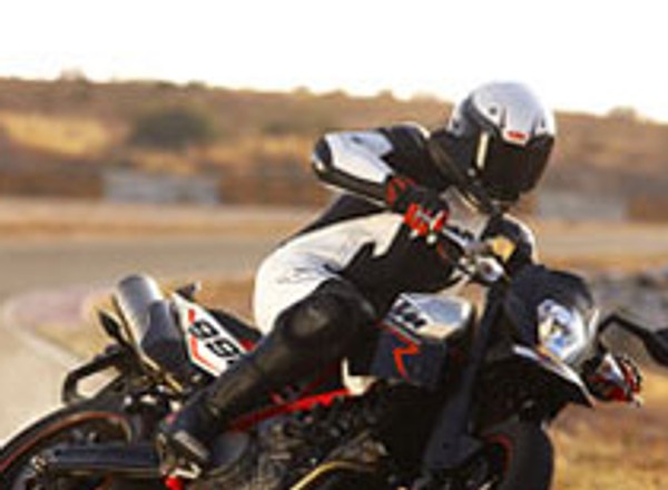KTM 2009 – prawdziwy supersport i turystyczny motard