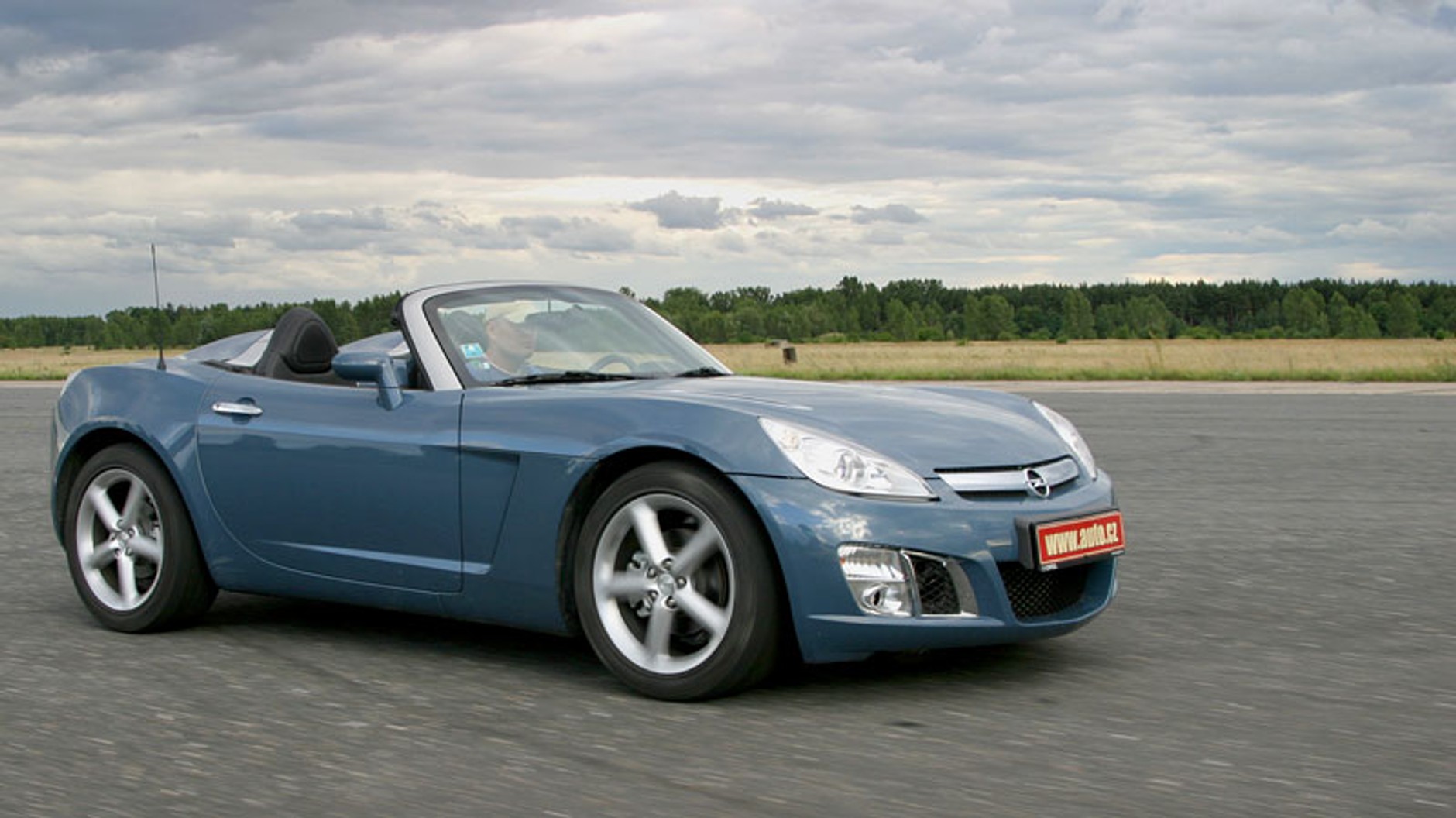 Opel GT: koniec małego roadstera! (fotogaleria)