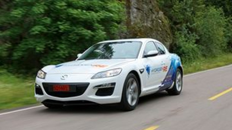 Mazda RX-8 i Premacy: Inny sposób na ekologię