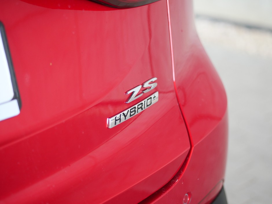 MG ZS Hybrid +