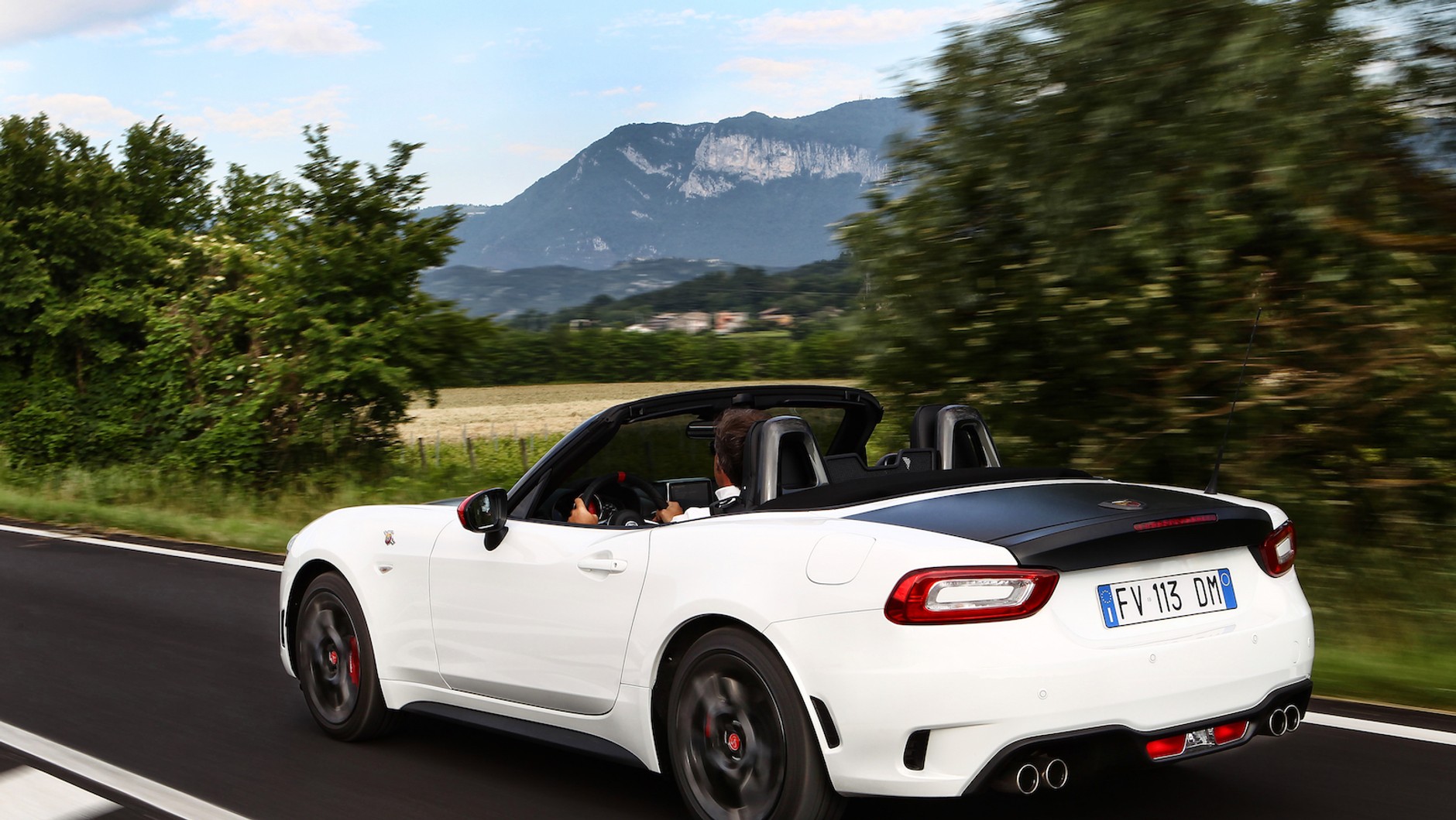 Abarth 124 Spider