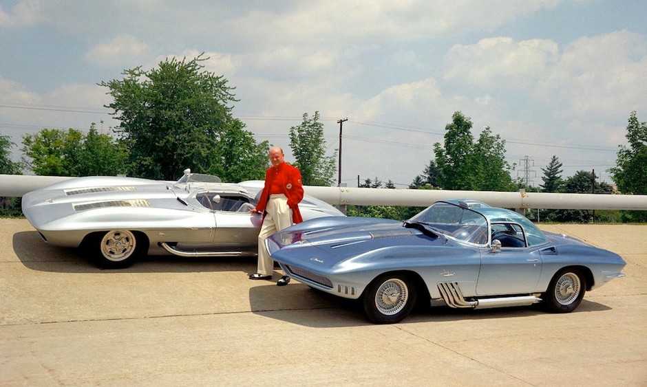 85 lat GM Design