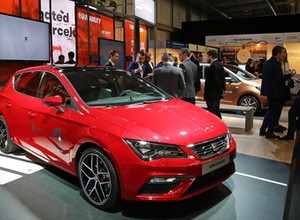 Seat: alkomat, czarna skrzynka i anioł stróż w samochodzie