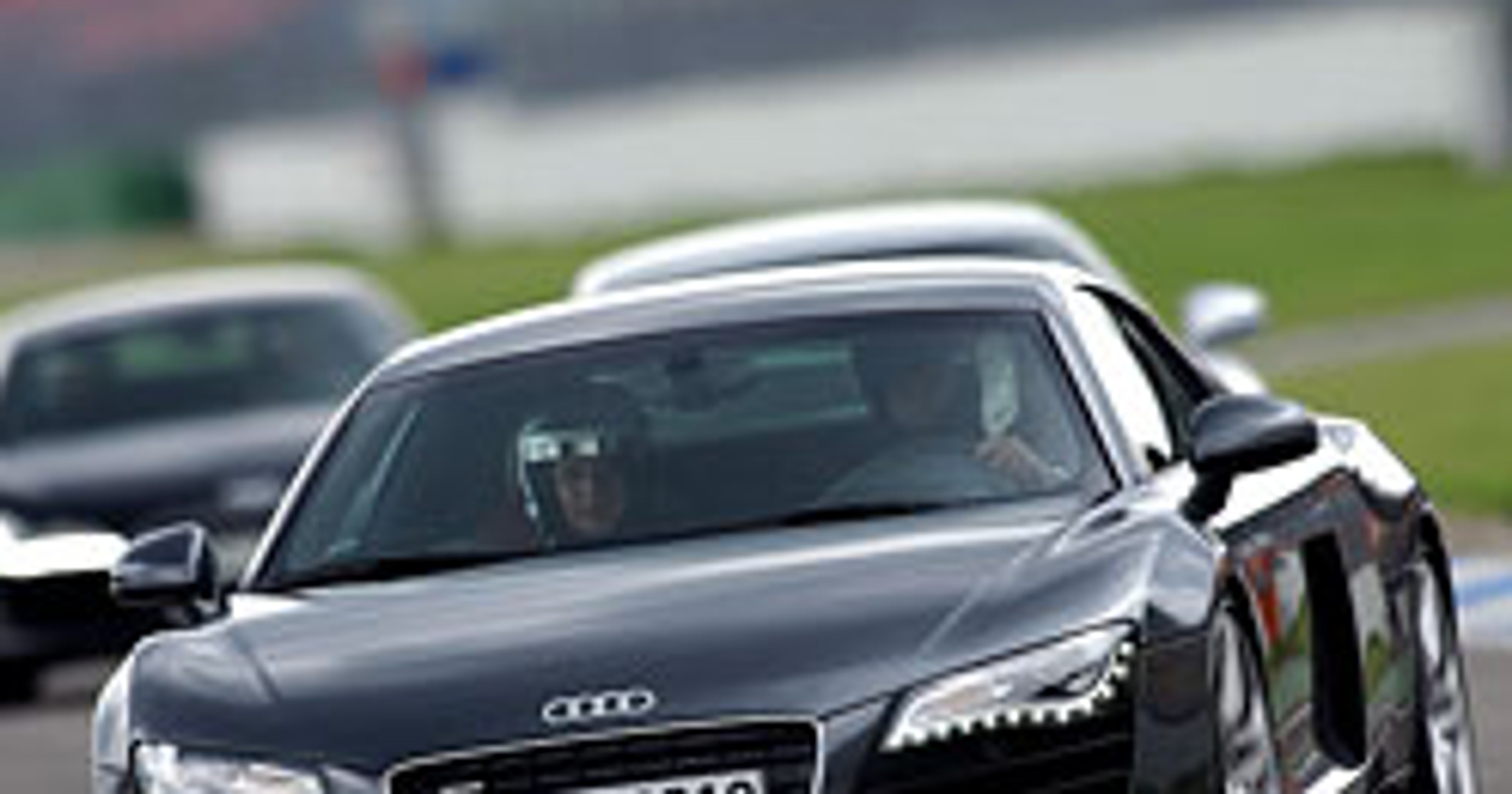 Audi Sportscar Experience: Jak Audi R8, S5 i S8 zachowują się na torze?