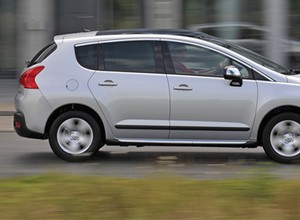 Peugeot 3008 2.0 HDI - Francuski miszmasz