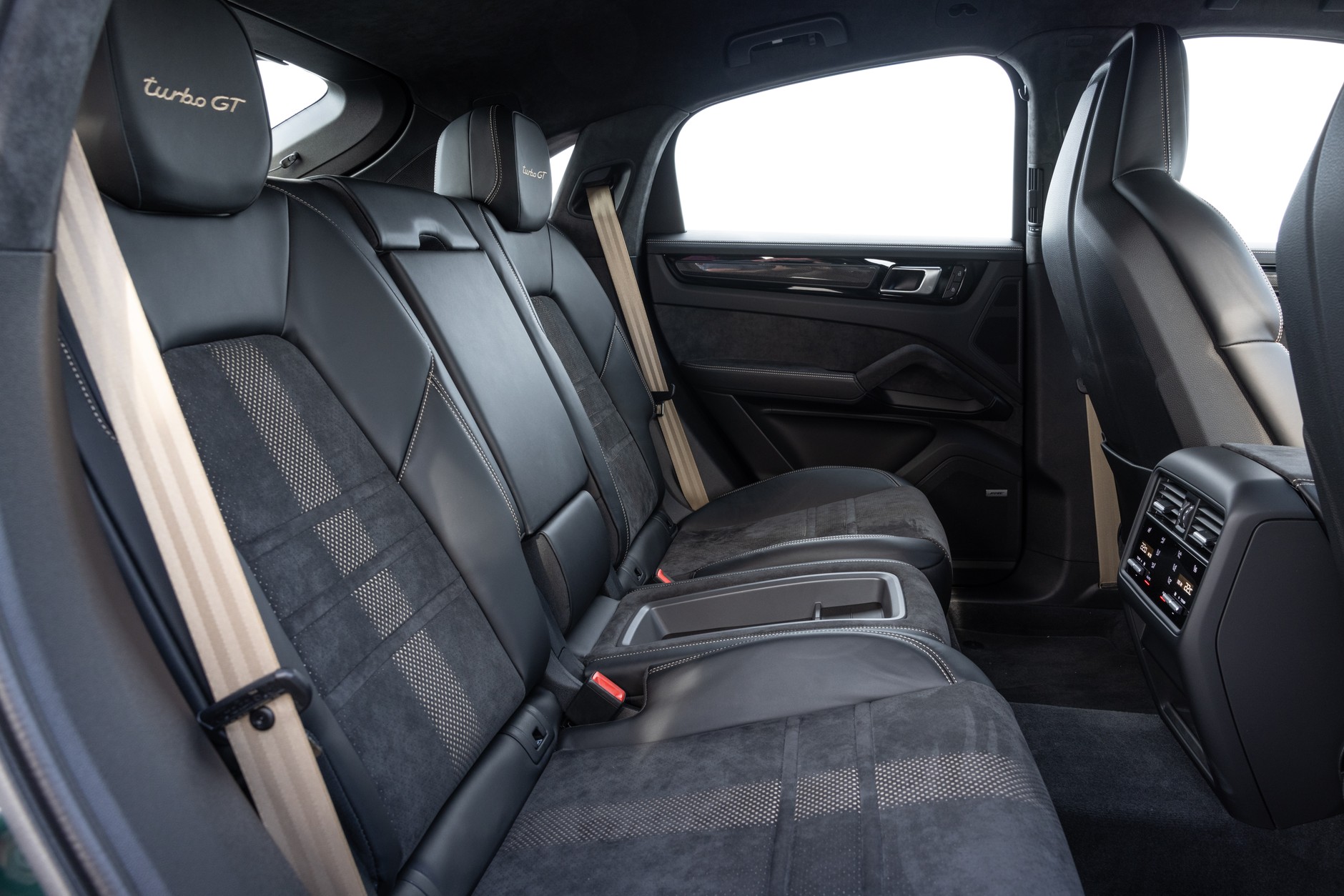 Porsche Cayenne Turbo GT