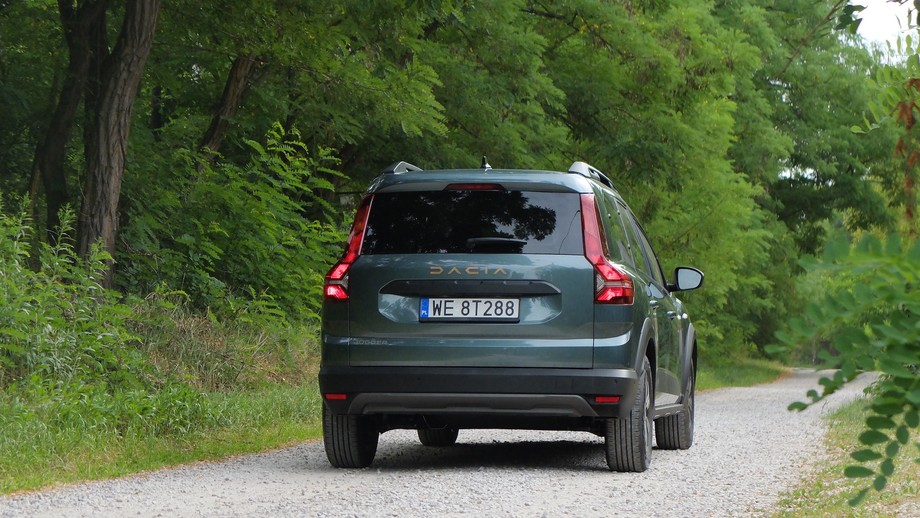 Dacia Jogger Extreme ECO G-100 LPG z wyposażeniem kempingowym