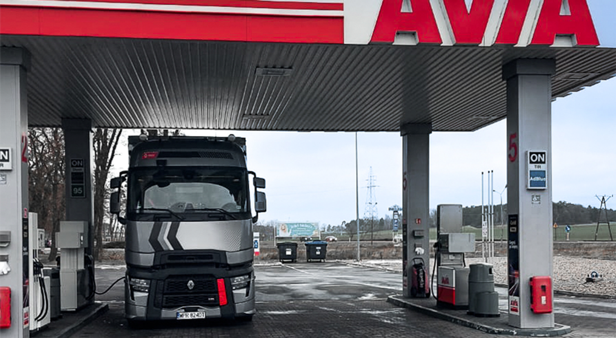 Ciężarówki w Polsce jeżdżą na nowym paliwie HVO. To sposób na ograniczenie emisji