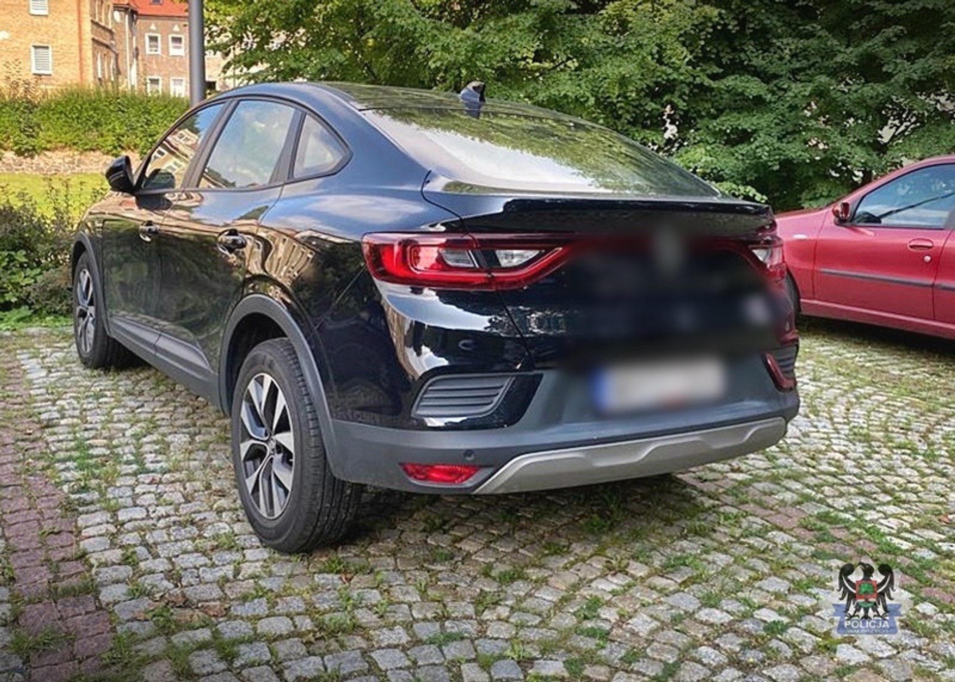 Wypożyczył samochód. Grozi mu pięć lat więzienia