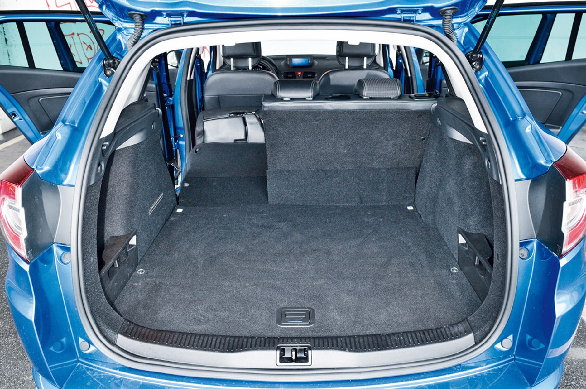 Renault Megane kontra Opel Astra i Hyundai i30 CW: szukamy najlepszego kompaktowego kombi