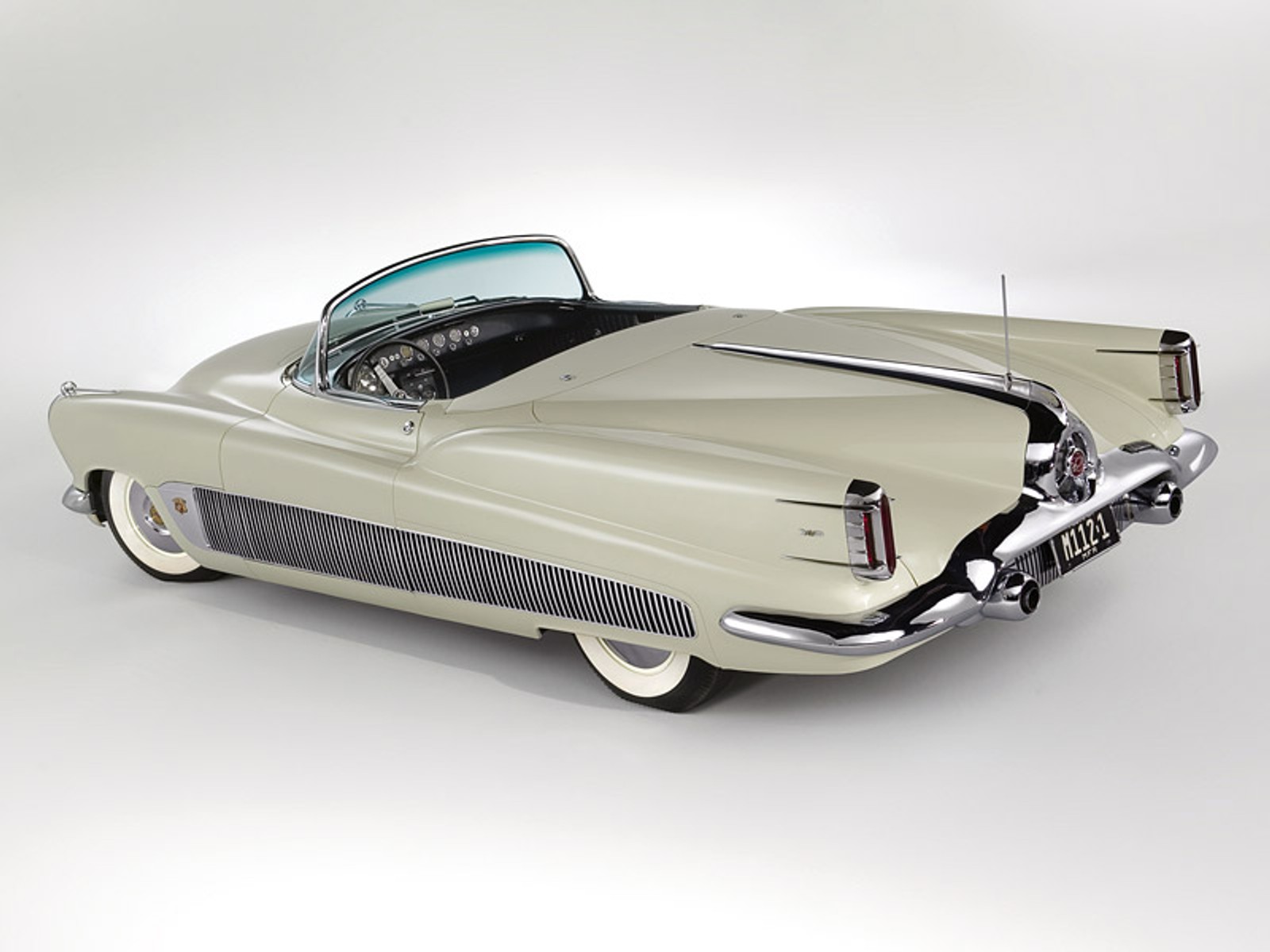 GM zaprezentuje w Pebble Beach samochody z wystawy Motorama (fotogaleria)