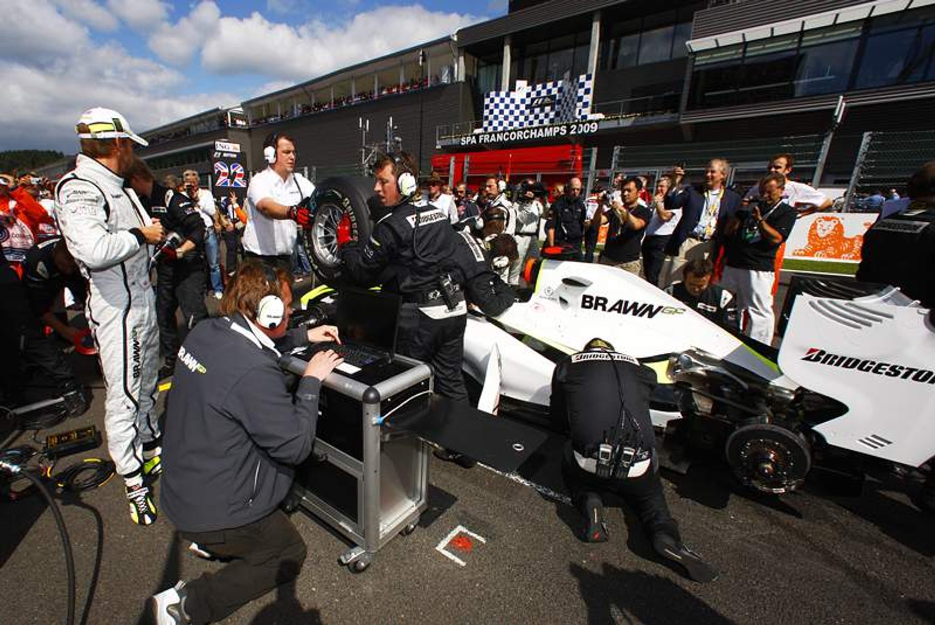 Grand Prix Belgii 2009: dwie gwiazdy wyścigu - Raikkonen i Fisichella (fotogaleria)