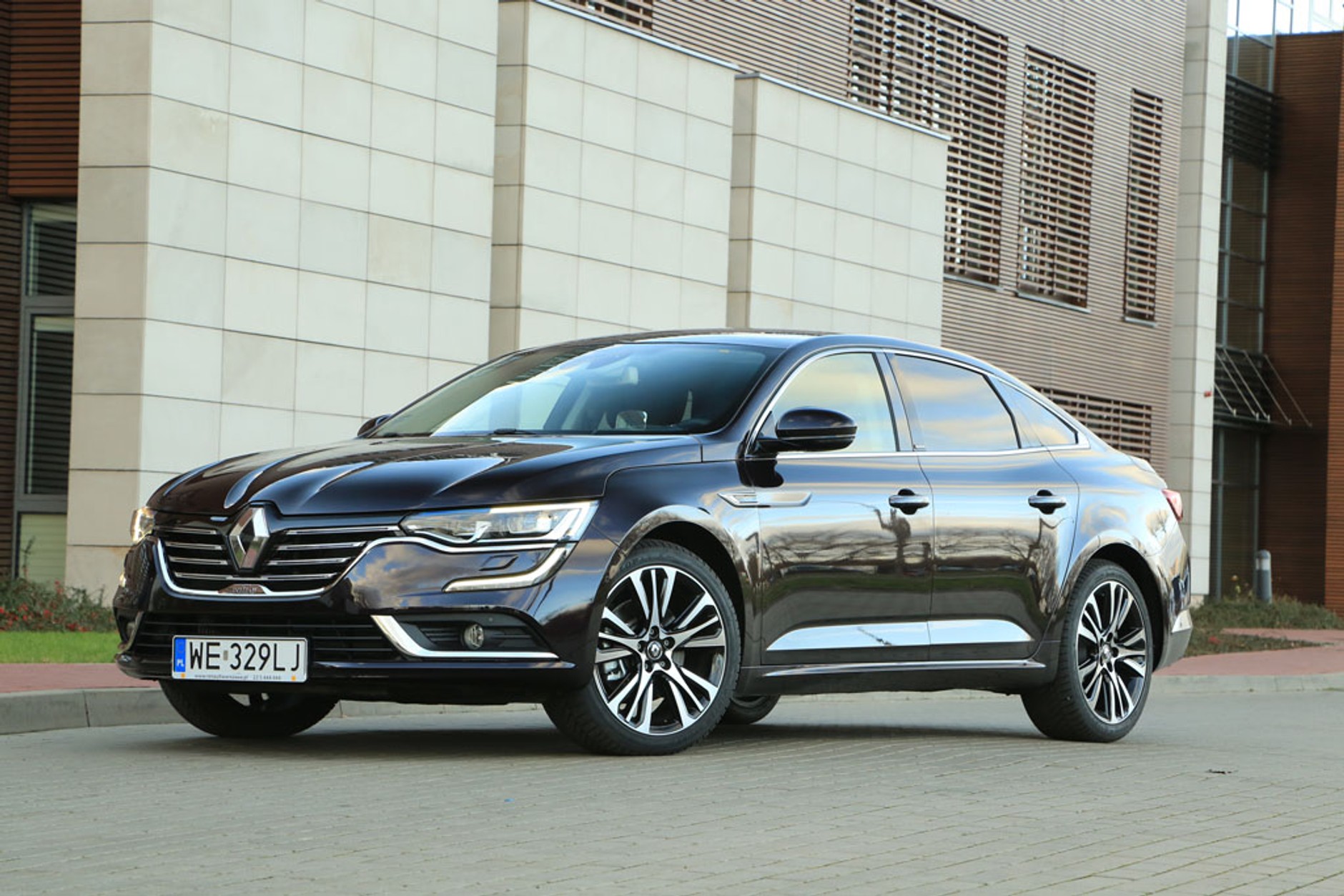 Czy warto kupić używaną Lagunę?