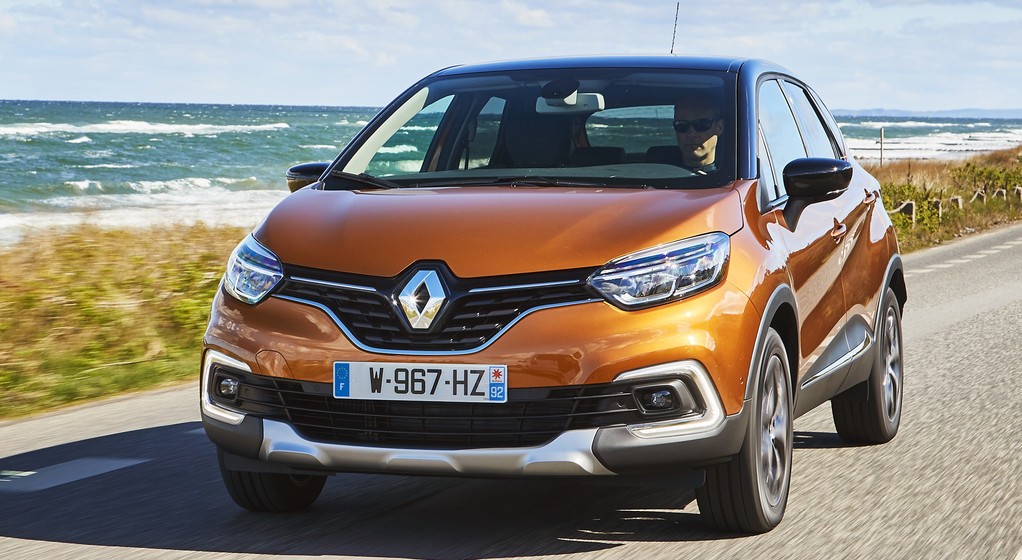 1. Renault Captur – Najlepiej sprzedający się mały crossover w Europie