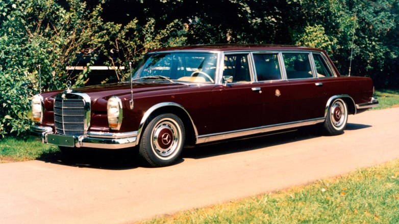 Mercedes 600