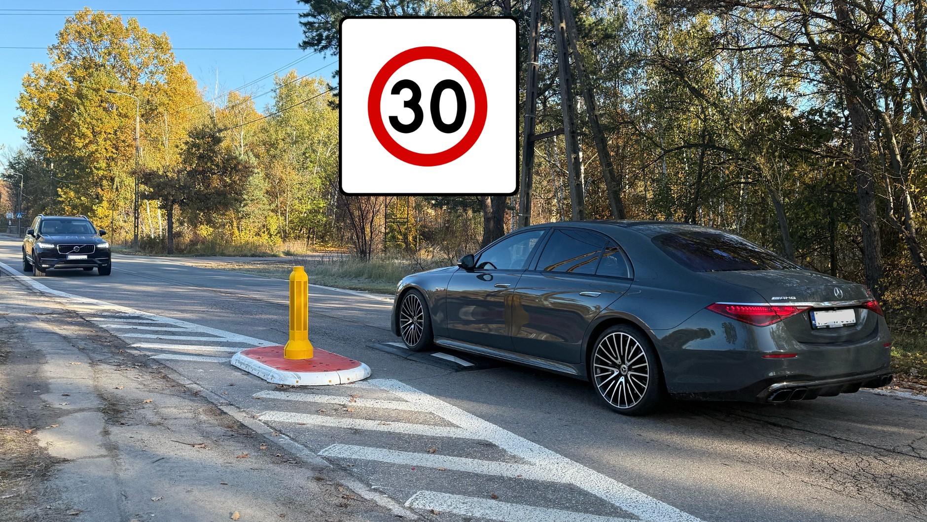 W Warszawie w szybkim tempie rośnie strefa "tempo 30". I powstają mijanki