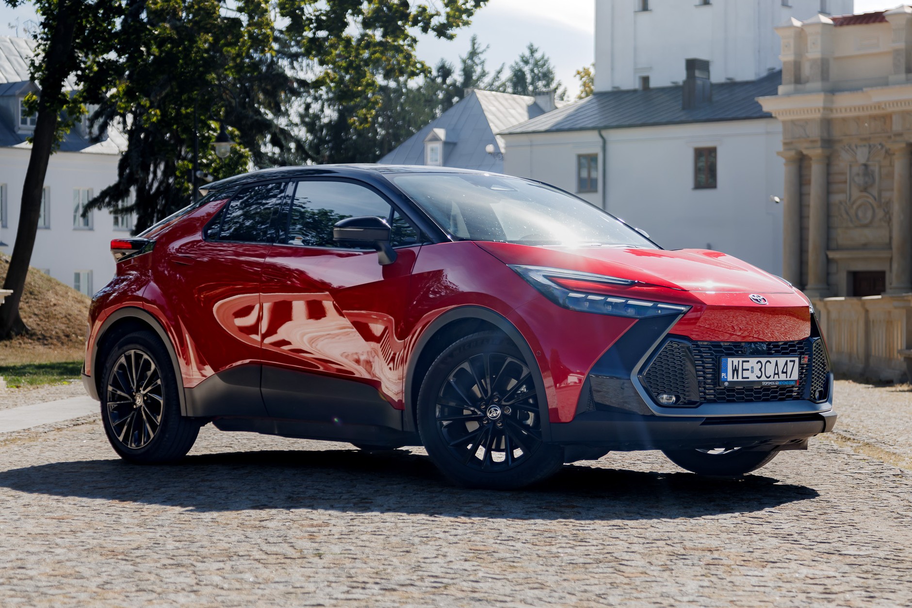 2024 Toyota C-HR PHEV