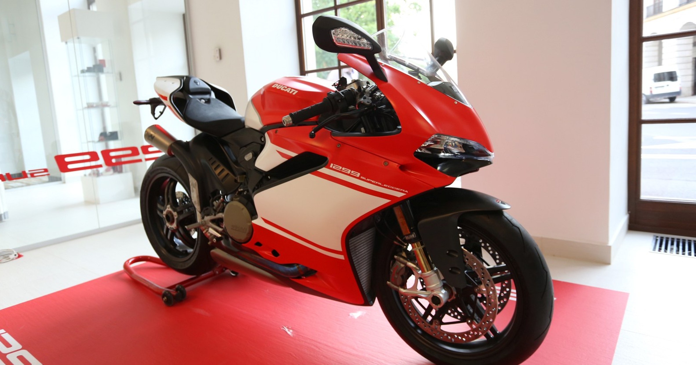 Ducati 1299 Superleggera