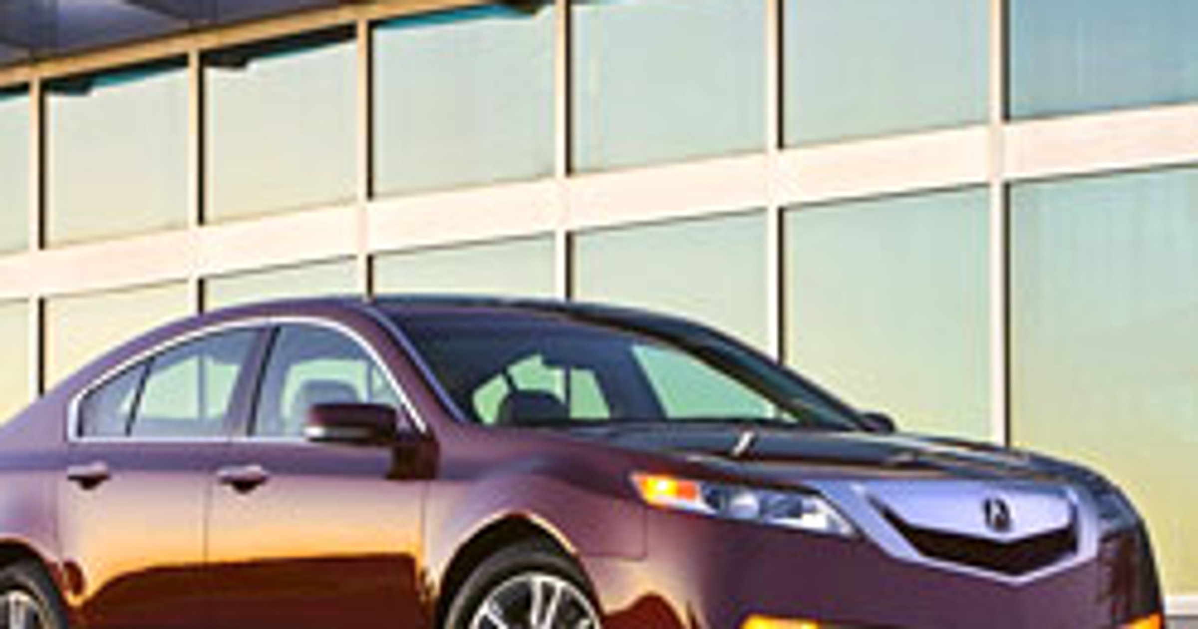 Acura TL: nowa generacja oficjalnie