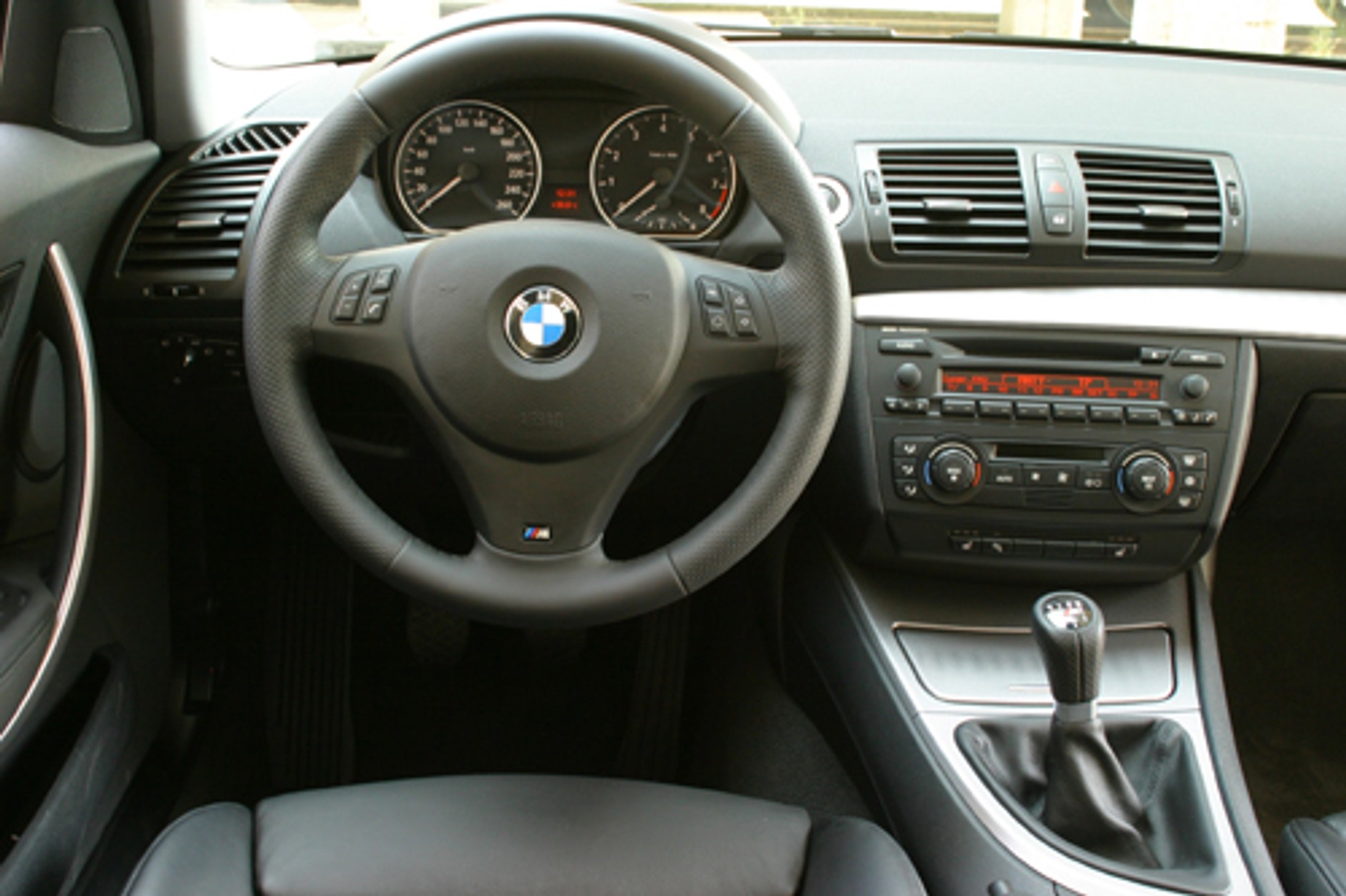 BMW 130i - 265 KM i tylny napęd