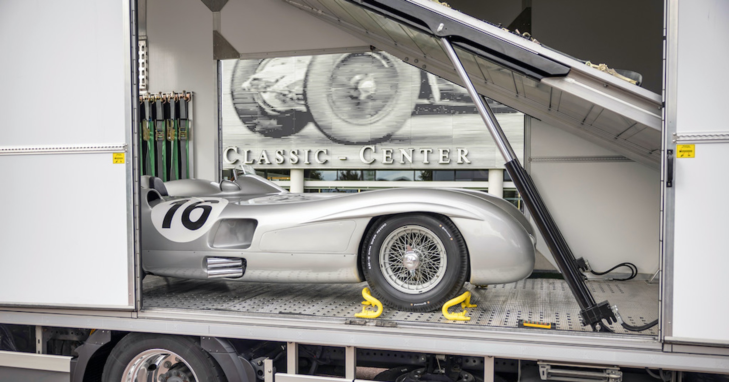 Mercedes W 196 R