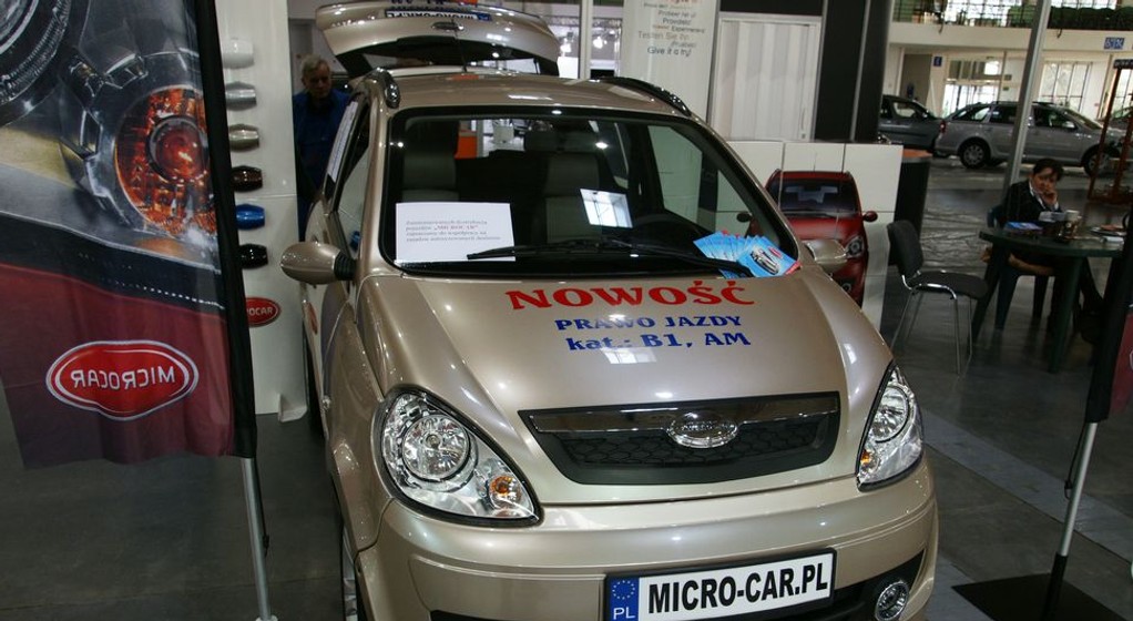 Poznań Motor Show 2010: ostatnie godziny przed oficjalnym otwarciem (galeria)