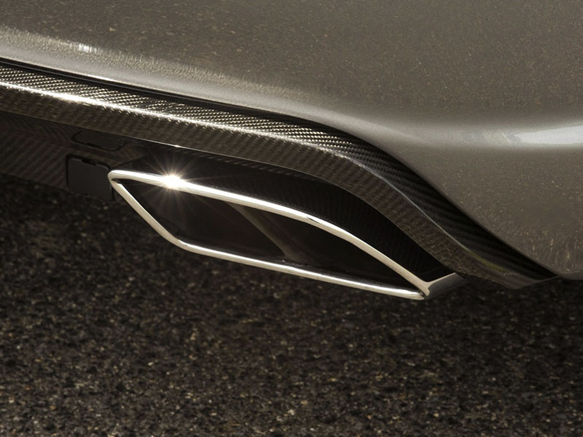 Mercedes: SL 65 AMG Black Series – luksusowe coupé (wideo)