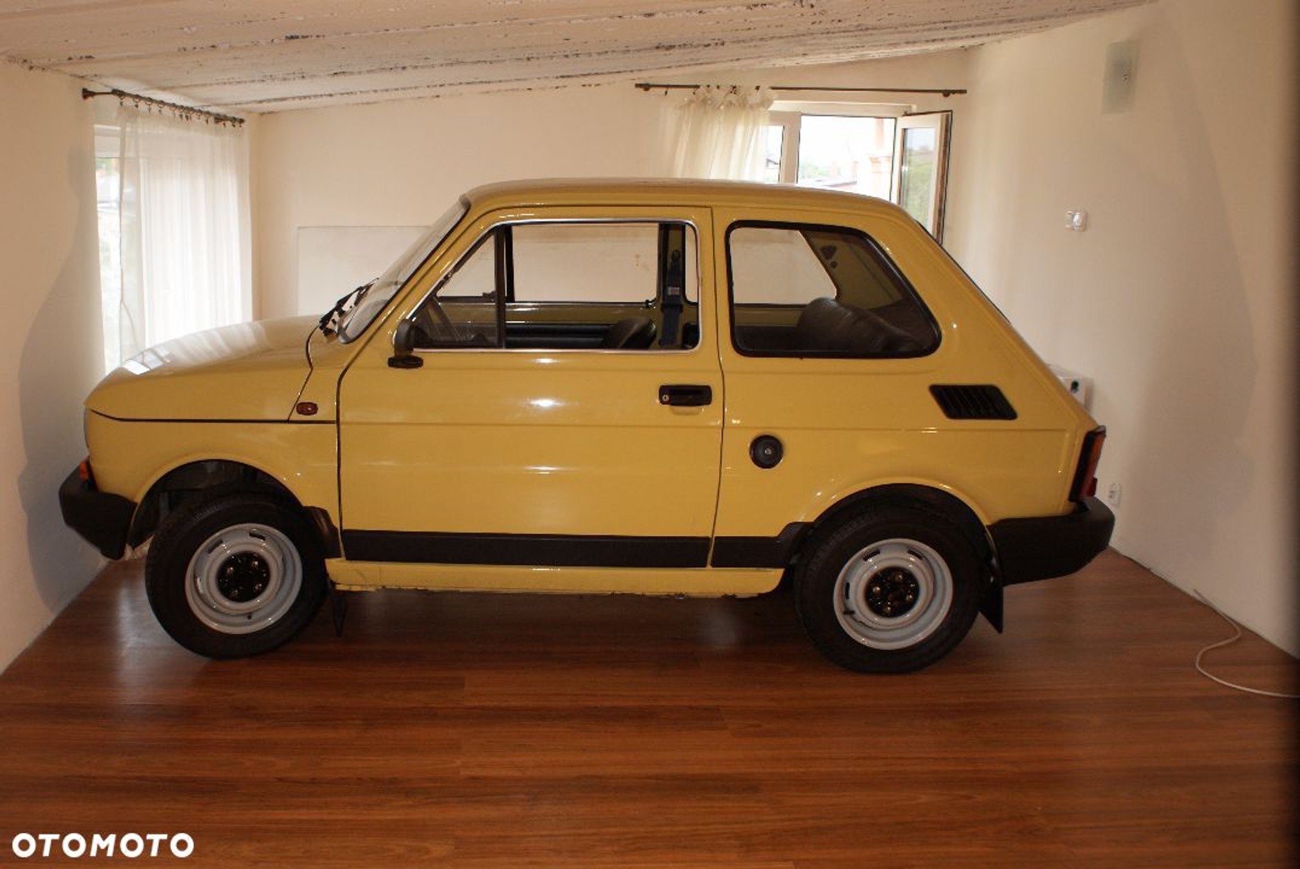 Fiat 126p z niewielkim przebiegiem
