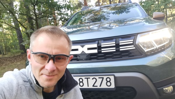 Jeździłem najnowszą, wszystkomającą Dacią Duster na gaz. Czy wciąż zasługuje, by być hitem?