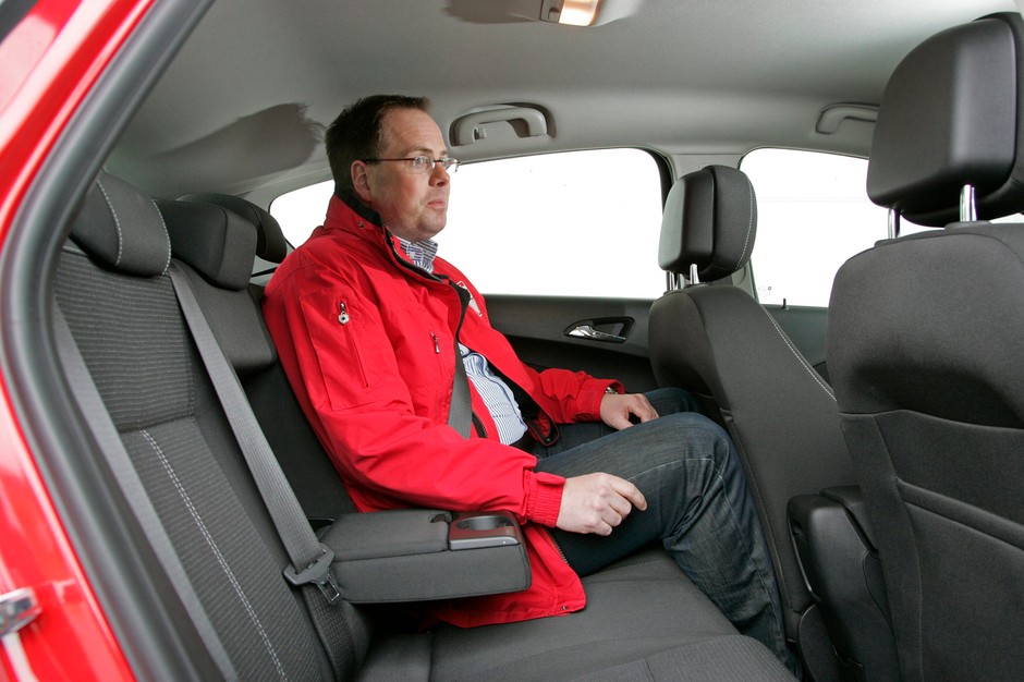 Opel Astra IV (2009-18)