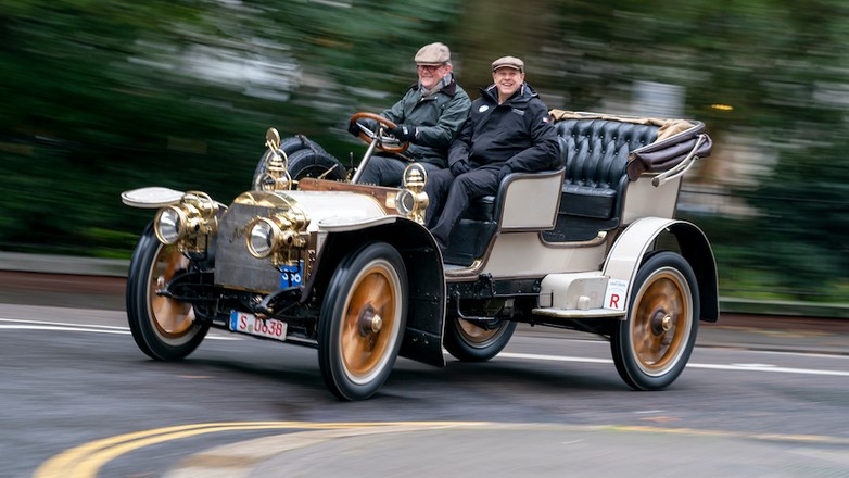 Mercedes Simplex 28/32 z 1904 r.