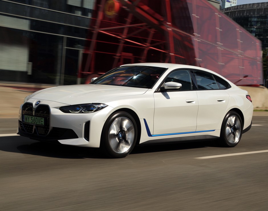 BMW i4 eDrive40 2022 r. 1 generacja