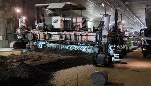 W tunelu na obwodnicy Krakowa wylano beton. Nietypowe rozwiązanie drogowców
