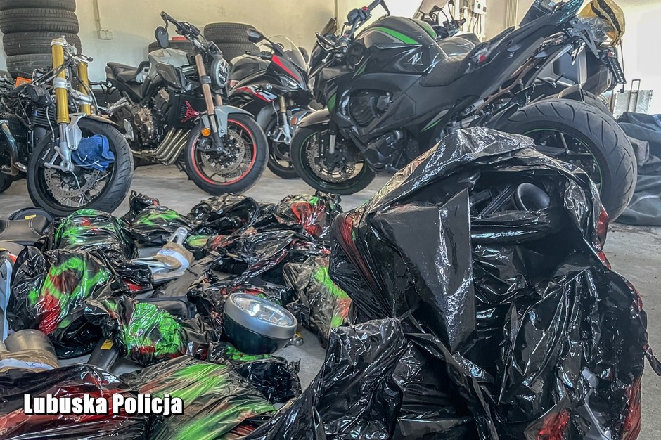 Policja odzyskała skradzione w Niemczech motocykle. Łączna wartość jednośladów to ok. 240 tys. zł