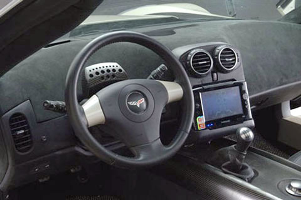 Castagna AZNOM: garnitur z Mediolanu dla Corvette Z06